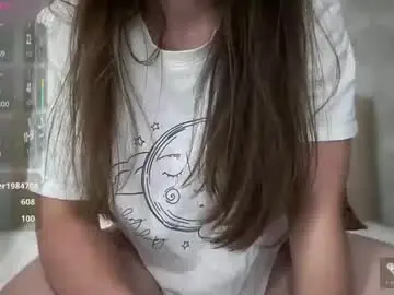 Chaturbate Live Sex Cam of emma_m_69