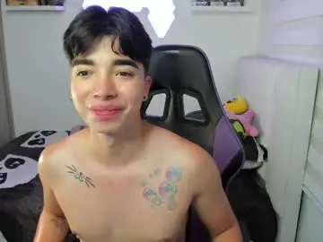 Chaturbate Live Sex of santy7u7