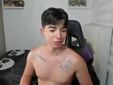 Chaturbate Live Porn of santy7u7