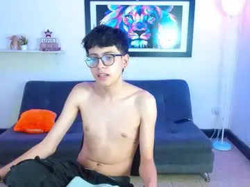 Chaturbate Watch Live Sex Cams of alexcum_18