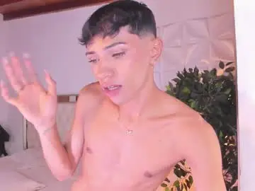 Chaturbate Free Porn Cam of im_sebaslopez