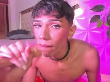 Chaturbate Live Sex Cam of im_sebaslopez