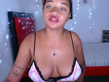 Chaturbate Free Porn Cam of brunette_sexy_12