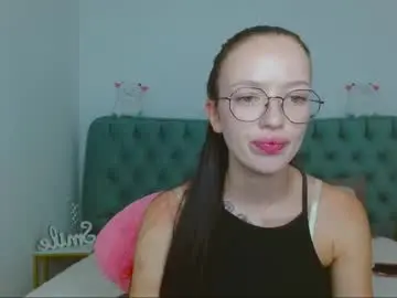 Chaturbate Live Sex Cam of kittycat_love9