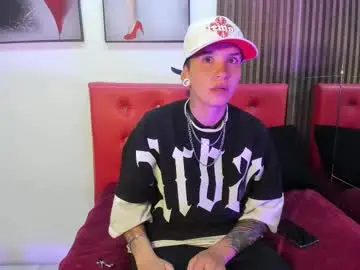 Chaturbate Live Sex of naughty_girlwd