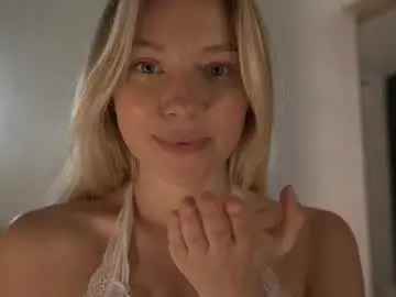 Chaturbate Live Sex of snow_is_falling