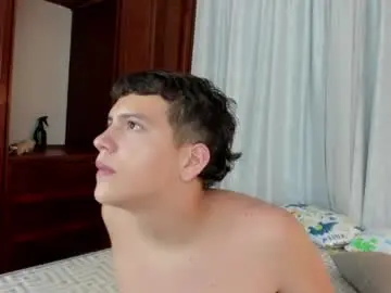 Chaturbate Adult Webcams of dennis_hills