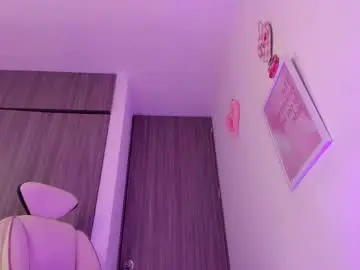 Chaturbate Sex Cam of emma_rinaldi_