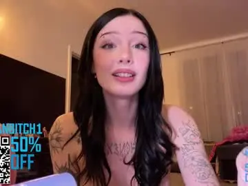 Chaturbate Free Live Porn of evelynforever