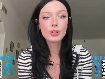 Chaturbate Watch Live Sex Cams of evelynforever