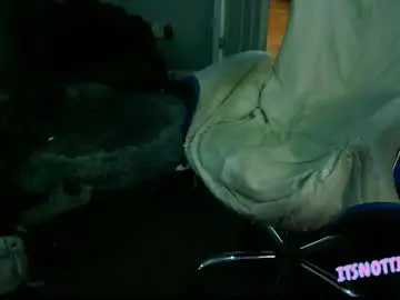 Chaturbate Live Sex Cam of itsnotting834
