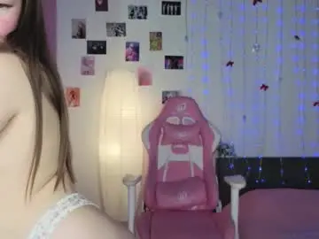 Chaturbate Live Sex Cam of bella_torress