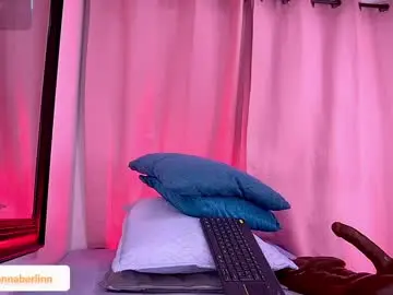 Chaturbate Watch Live Sex Cams of dannaberlin