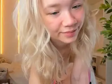 Chaturbate Live Sex Cam of alice_forfun