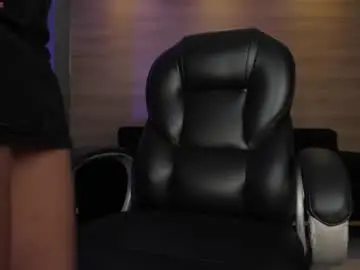 Chaturbate Nude Webcam of ambarjames_