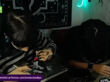 Chaturbate Watch Live Sex Cams of lovelockedlips