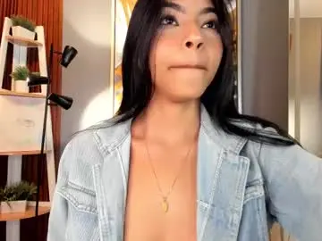 Chaturbate Best live sex cam show of vienah