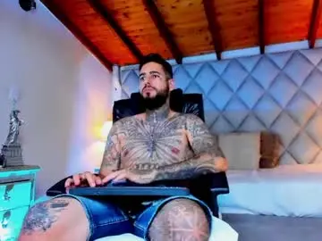 Chaturbate Watch Live Sex Cams of vincentsartori