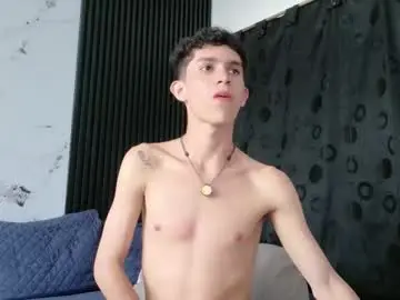 Chaturbate Live Porn of noah_tyler_