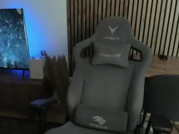 Chaturbate Free Live Porn of oliverrgroove