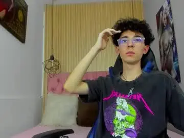 Chaturbate Live Sex Cam of syriussz