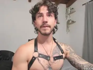 Chaturbate Best live sex cam show of valentino2201