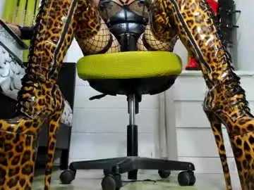 Chaturbate Watch Live Sex Cams of mistresstiffany69