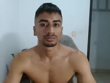 Chaturbate Nude Webcam of bfernando_05