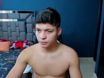 Chaturbate Live Porn of davidro030