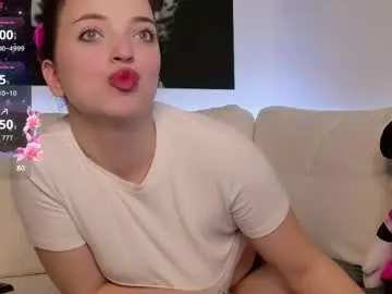 Chaturbate Live Sex Cam of emmy_mouse