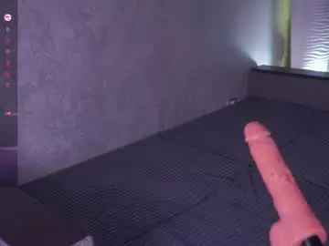 Chaturbate Free Porn Cam of lipdiptalk