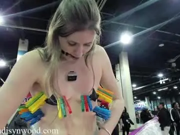 Chaturbate Free Porn Cam of madisynwood