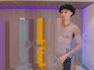 Chaturbate Best live sex cam show of wallen_couple