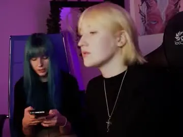 Chaturbate Live Sex Cam of cinbellamy