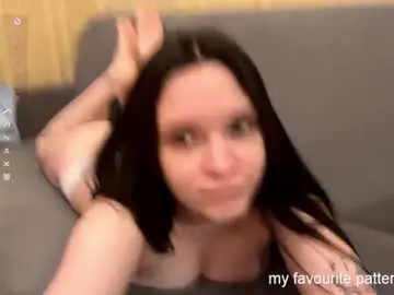 Chaturbate Watch Live Sex Cams of helen__eve