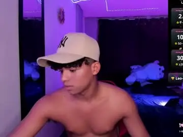 Chaturbate Sex Cam of noah_smith04