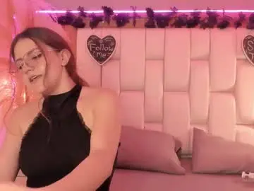 Chaturbate Adult Webcams of daphne_and_roger