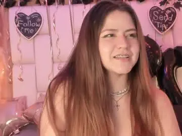 Chaturbate Nude Webcam of daphne_and_roger