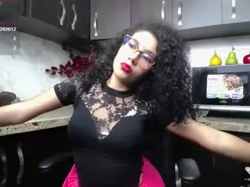 Chaturbate Watch Live Sex Cams of umatrayi_