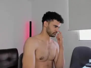 Chaturbate Sex Chat of chrisandrew_