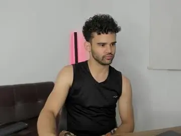 Chaturbate Adult Webcams of chrisandrew_