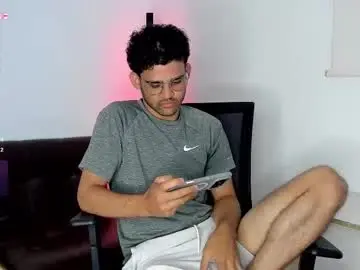 Chaturbate Live Sex of chrisandrew_