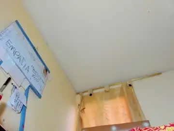 Chaturbate Nude Webcam of emmawuilian