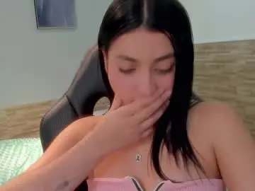 Chaturbate Best live sex cam show of mia_turner18