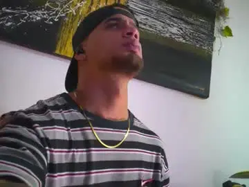 Chaturbate Best live sex cam show of nicolas_veiny