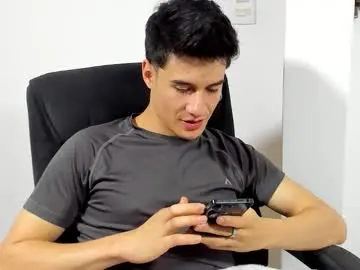 Chaturbate Watch Live Sex Cams of dominic_radccliffe