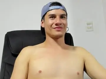 Chaturbate Sex Cam of dominic_radccliffe