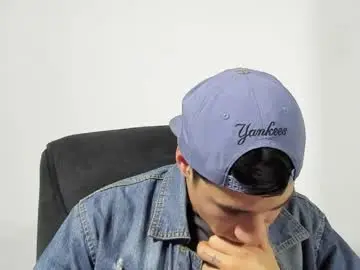 Chaturbate Private Sex Chat of dominic_radccliffe