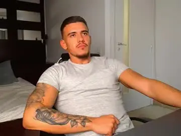 Chaturbate Live Sex of elijahthorne