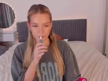 Chaturbate Nude Webcam of cassietyler